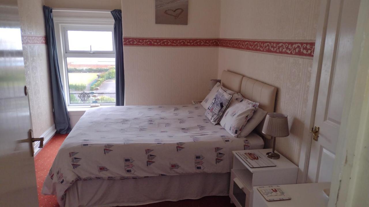 Apartamento The Kathrene Second Floor Sea View Fleetwood Exterior foto